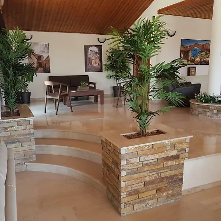 Fyla Highlands Villa