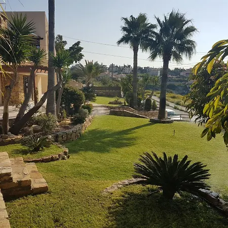Willa Fyla Highlands Limassol